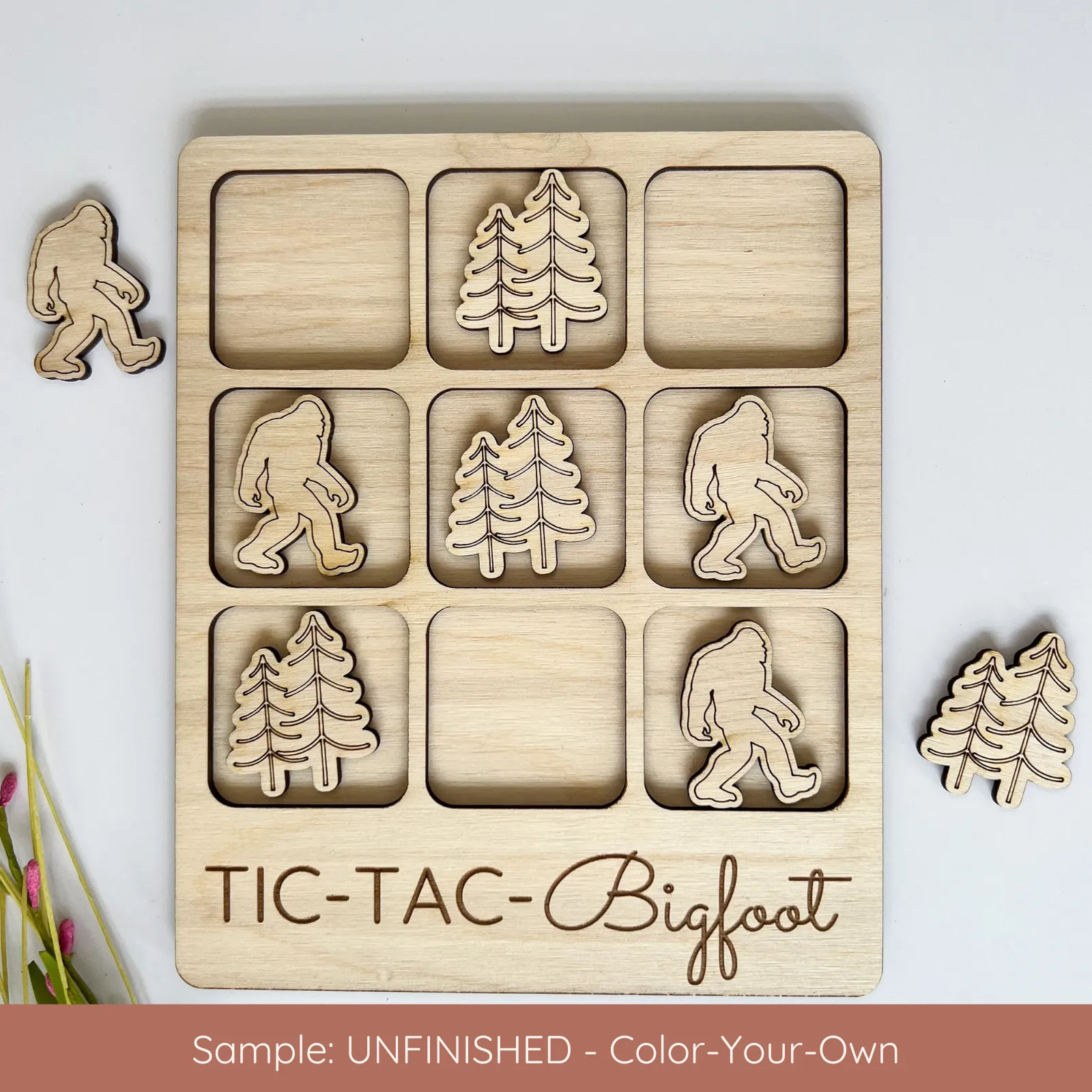 Bigfoot Tic-Tac-Toe Game - Sasquatch Gift - Customizable: FINISHED - Smooth Clear Coat / Bigfoot   Pine Trees