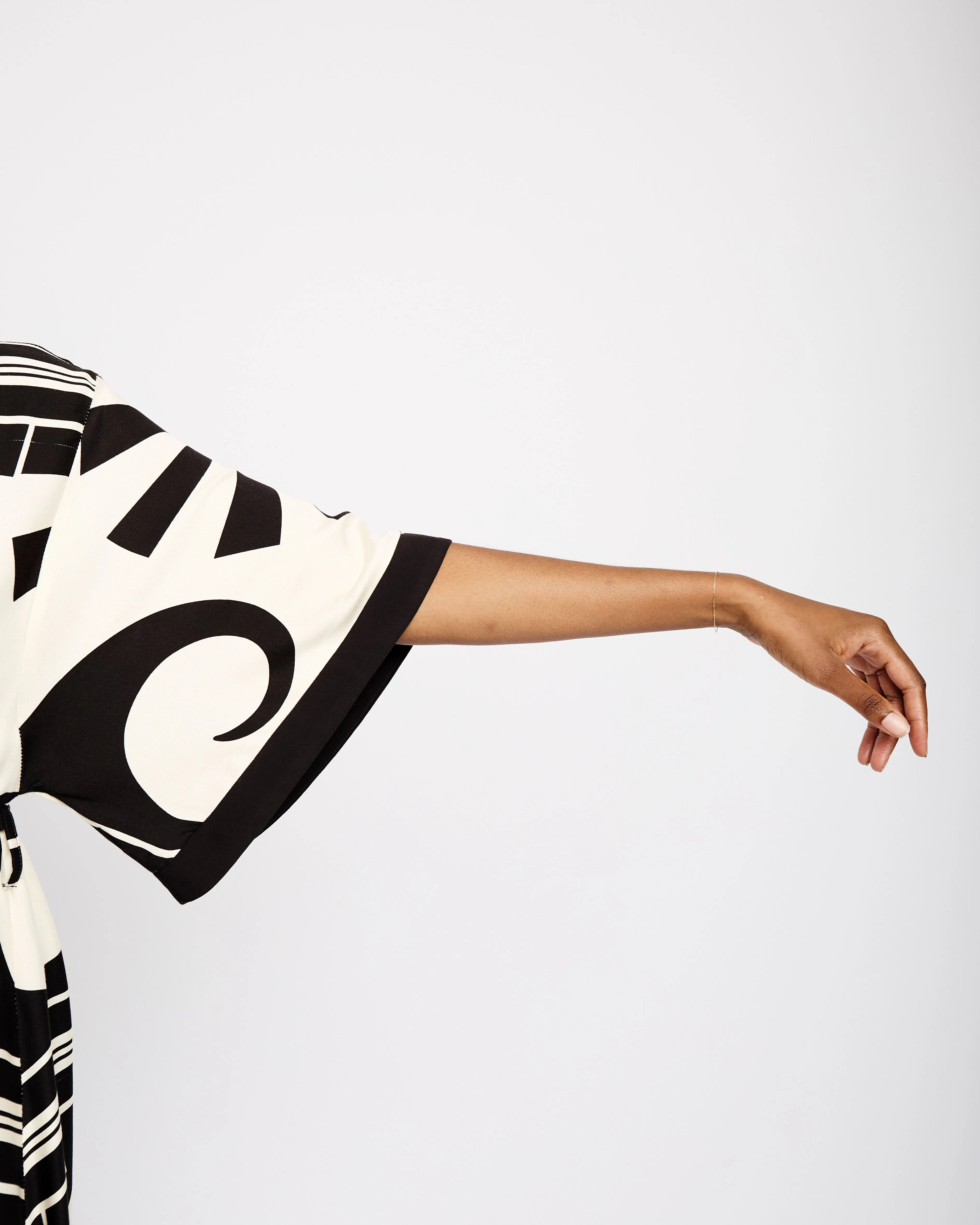 Contrast Edge Maxi Kimono