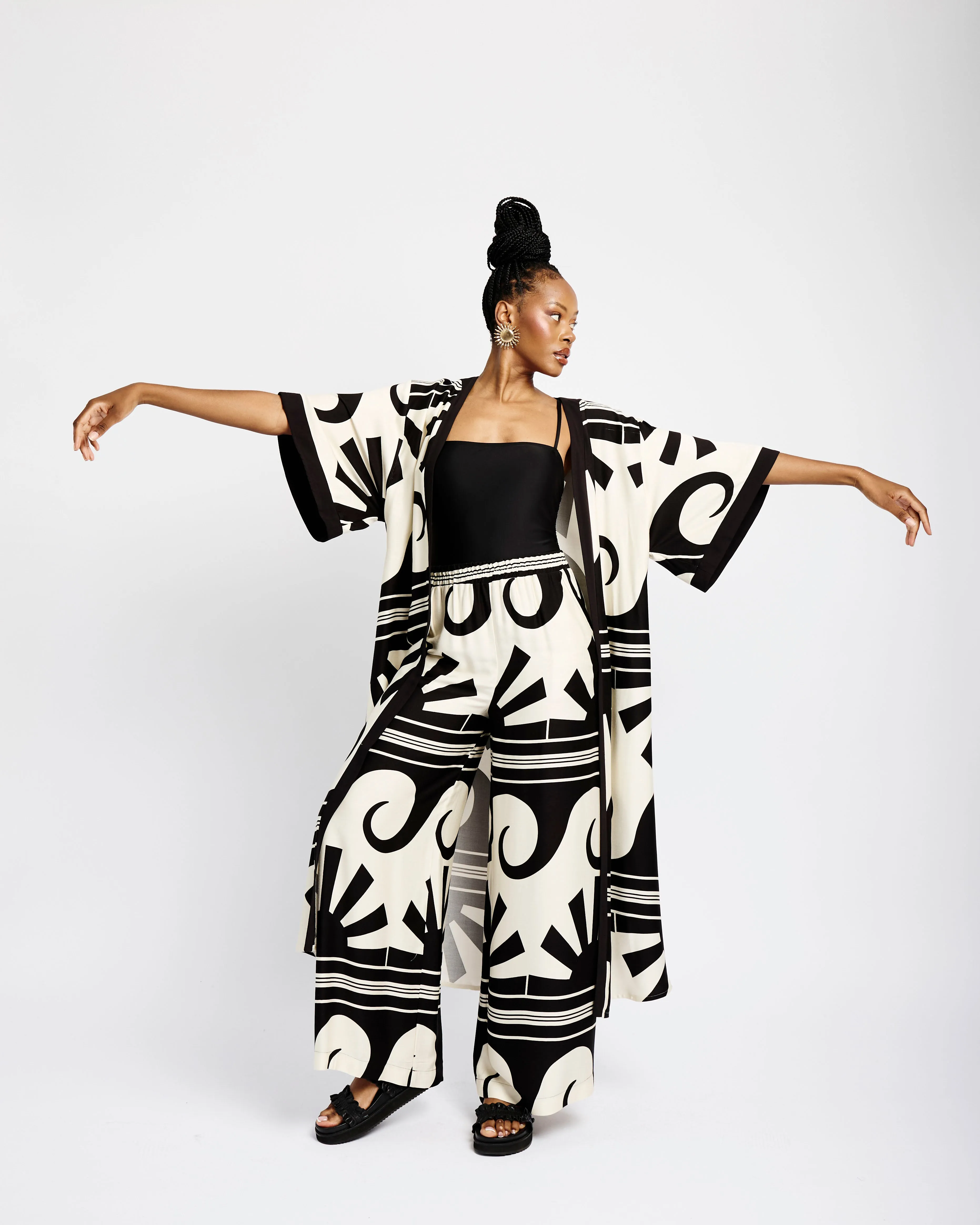Contrast Edge Maxi Kimono