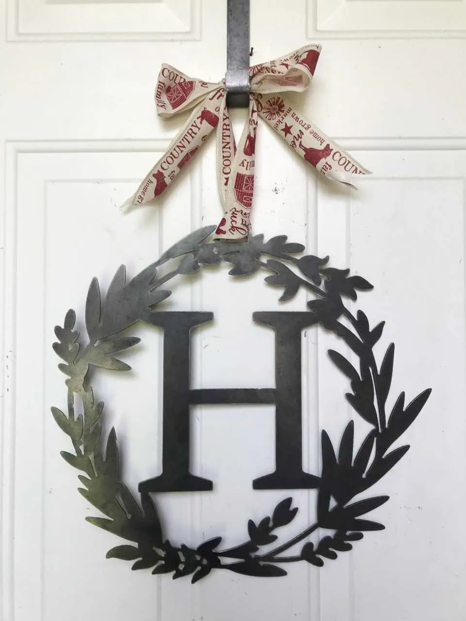 Custom Metal Monogram Spring Wreath - Spring Wreath For Front Door, Personalized Gifts, Front Door Sign, Wedding Signs