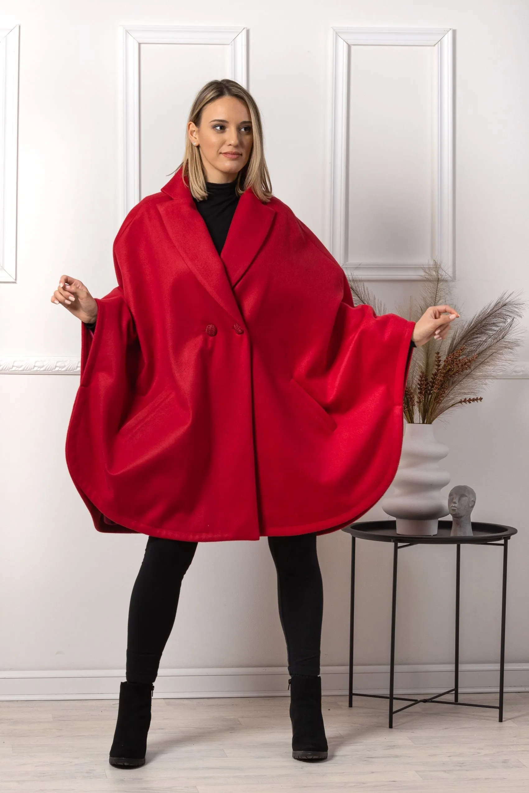 Gray Collared Loose Cape Coat