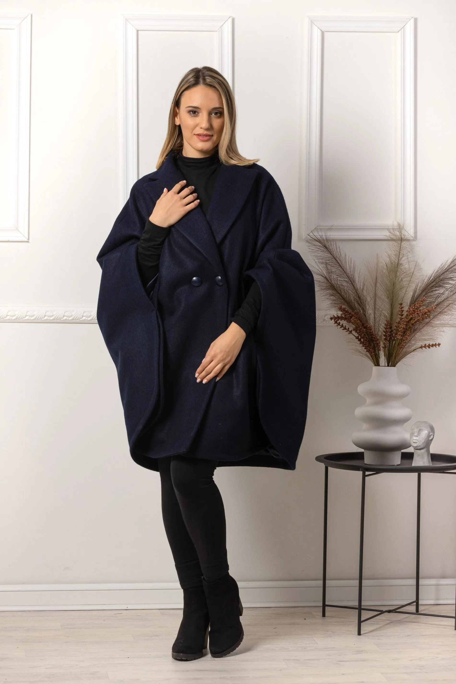 Gray Collared Loose Cape Coat