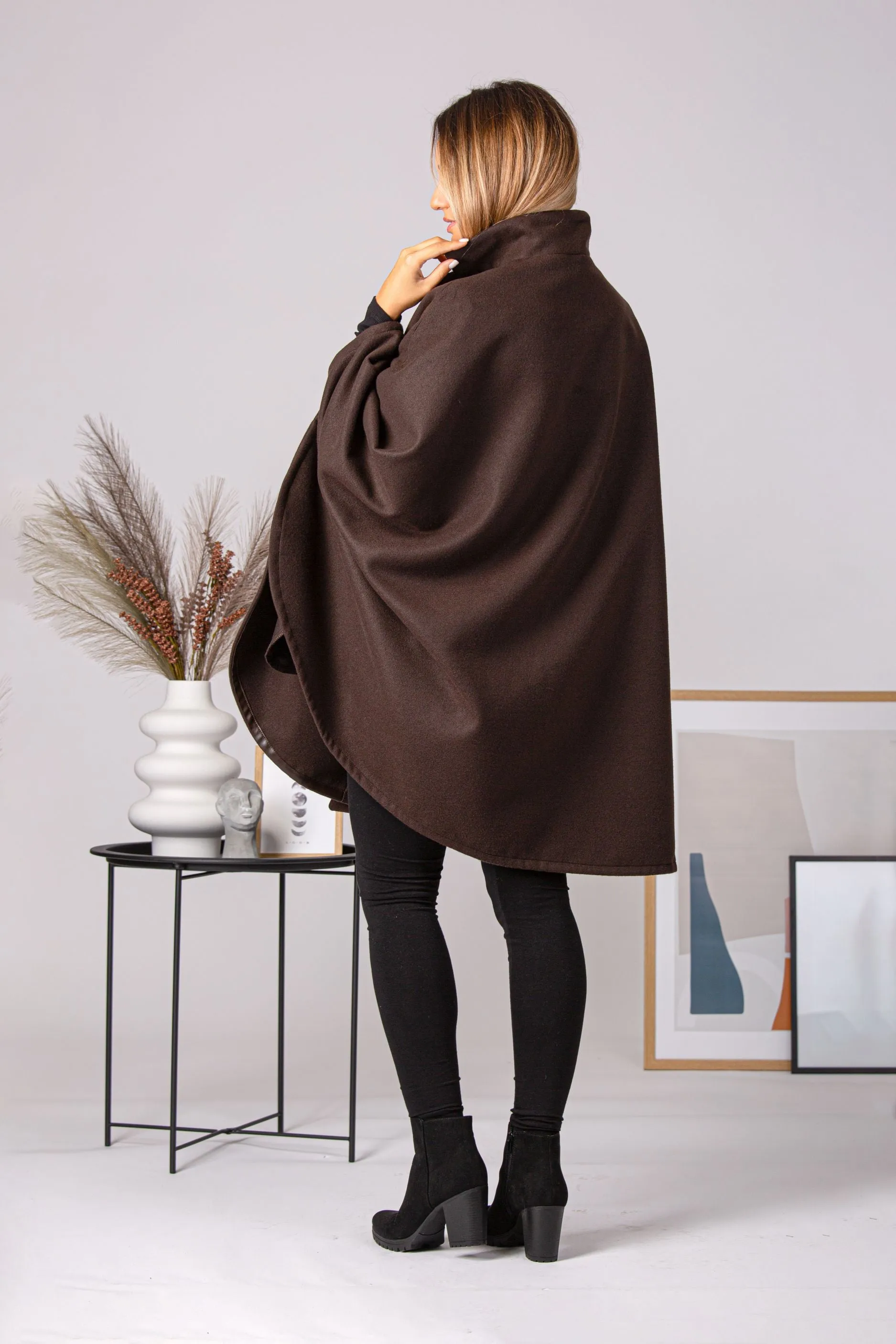 Gray Collared Loose Cape Coat