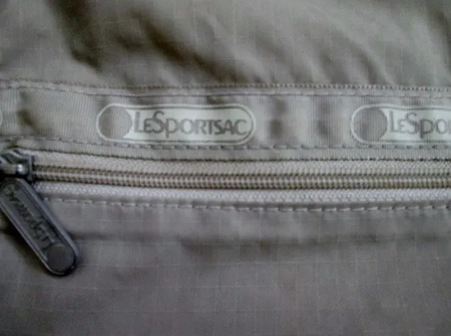 LeSPORTSAC nylon shoulder bag messenger crossbody purse swingpack BEIGE TAN duffel