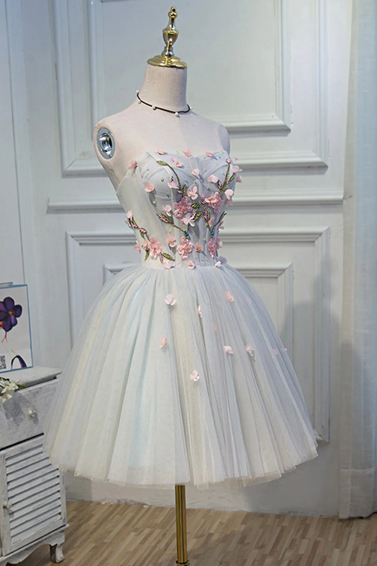 Lovely Strapless Tulle Lace Knee Length Prom Dress, A-Line Party Dress