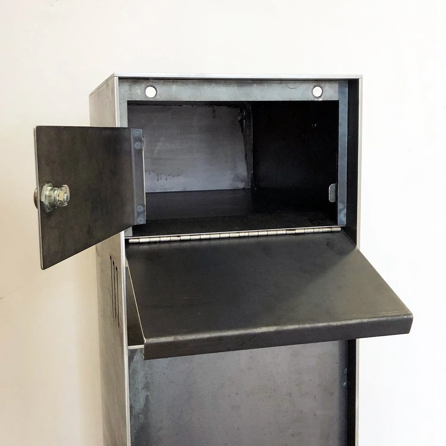 Overland ALL Steel Mailbox