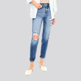 Sanded distressed jeans
 for women