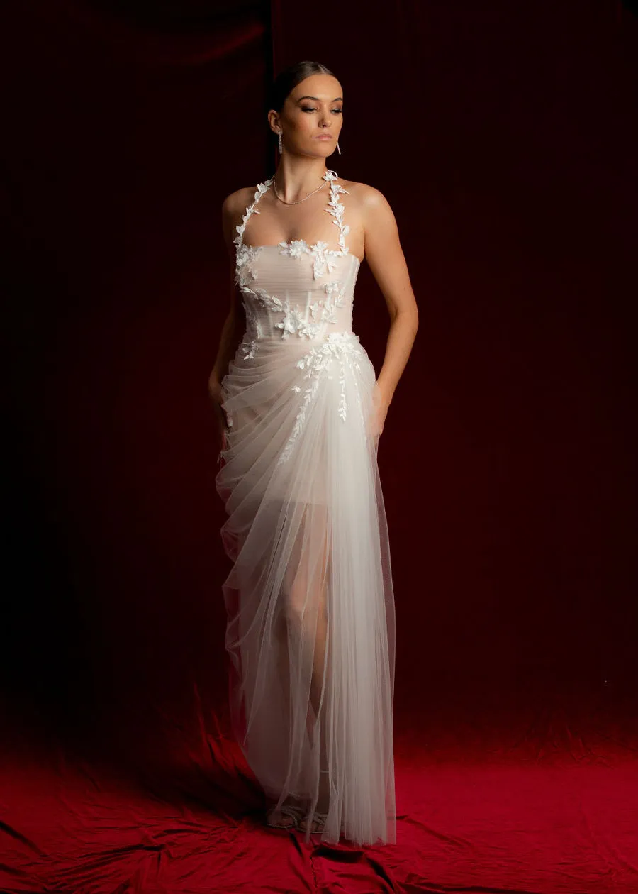 Straight neckline white tulle dress with 3D flower details midi dress