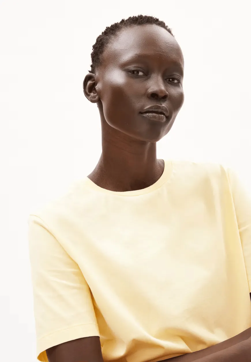t-shirt - lualaa - early yellow