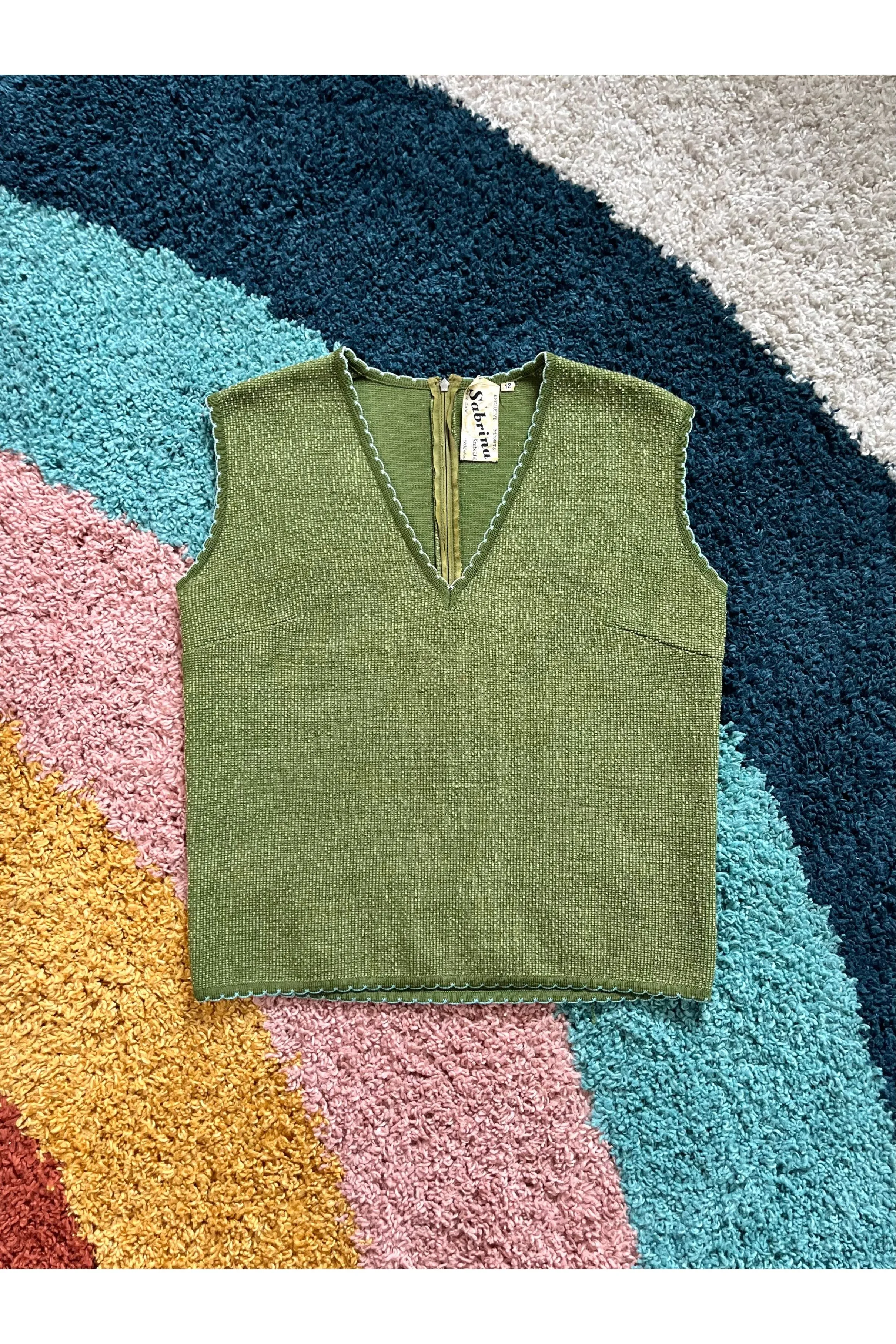 Vintage 60s Scalloped Speckled Knit Vest
